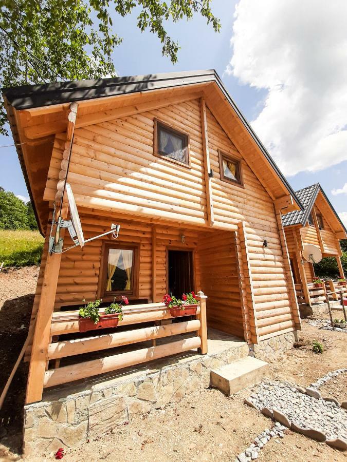 Sunny Hill Cabins Колашин Екстер'єр фото